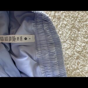 Lululemon shorty hot high rise skirt long, size 6